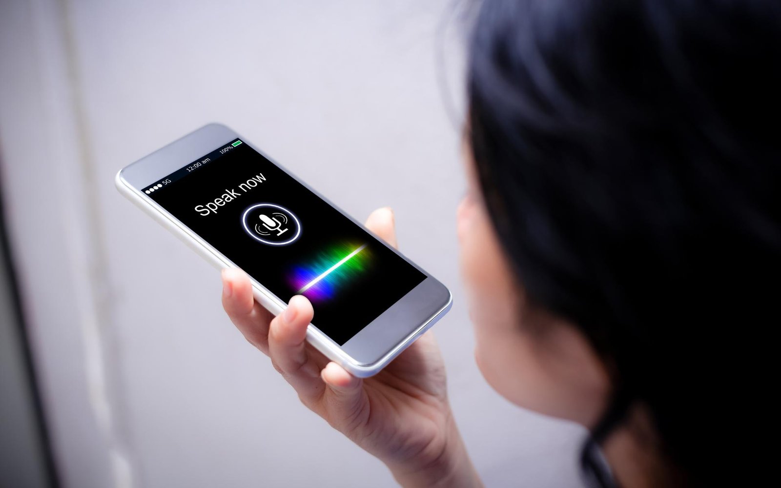 Voice Search Optimization: How to Rank Higher in Voice Searches